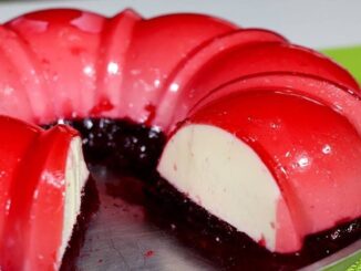 Gelatina recheada deliciosa simples e fácil