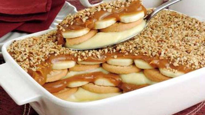 Pavê de banana com doce de leite Pavê de banana com doce de leite