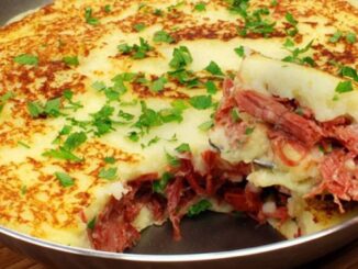 Surpresa de carne-seca com queijo coalho