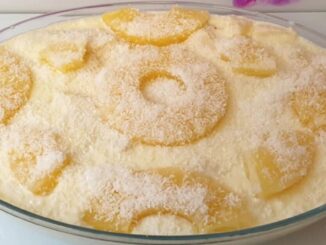 Sobremesa rápida e saborosa de coco e ananás