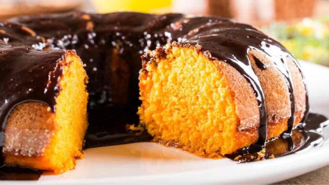 Bolo de cenoura Bolo de cenoura