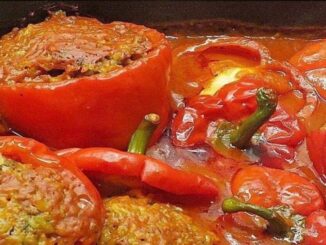 Pimentões recheados com carne picada
