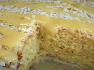 bolo de coco gelado