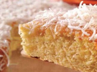 Bolo de fubá com coco de liquidificador