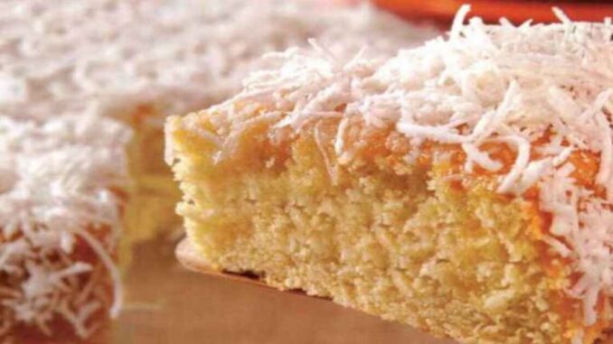 Bolo de fubá com coco de liquidificador
