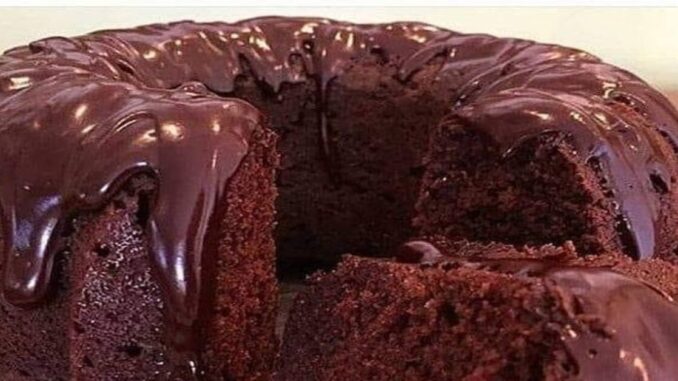 bolo de chocolate simples