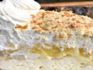 Bolo de nozes merengado