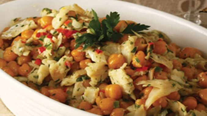 salada Salada de Grão de Bico com Bacalhau