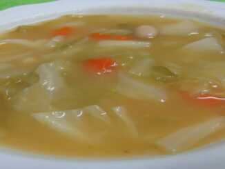 Sopa de Feijão com Couve