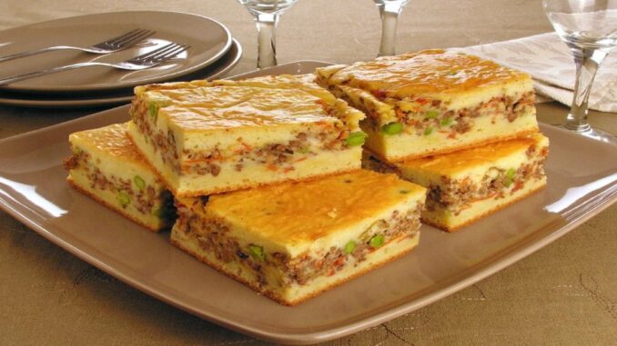 torta Torta de Carne Moída com Creme de Leite